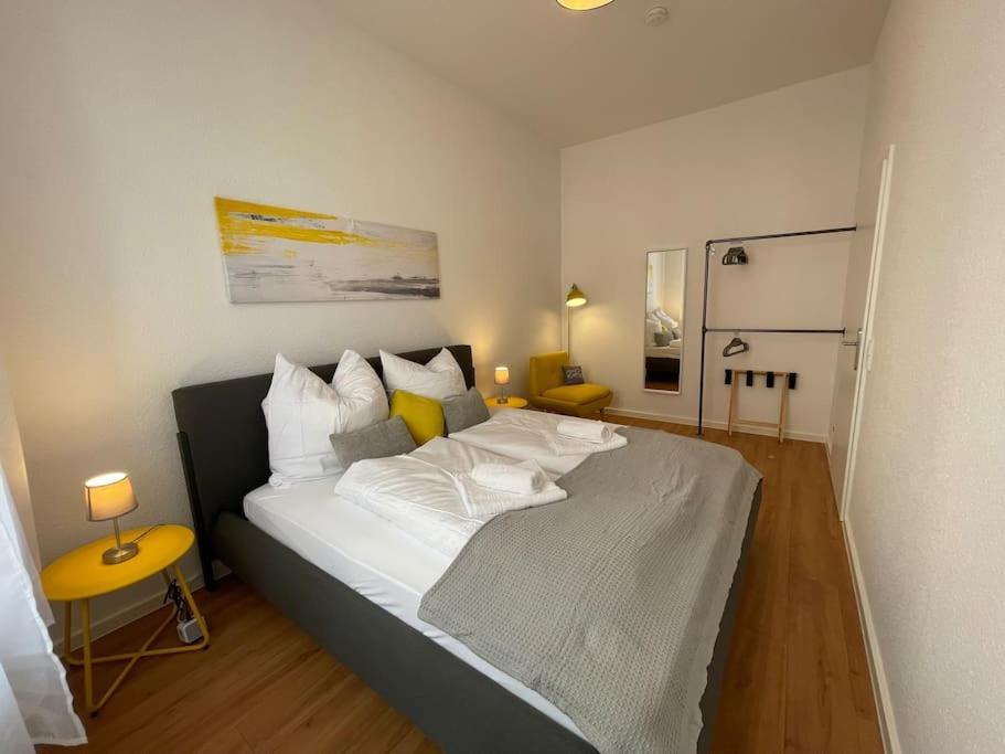 Lucky Stays Ls01 - Vollausstattung - Zentrum - Aufzug - Grosse Kueche - 2 Zimmer - Smart-Tv Magdeburgo Esterno foto